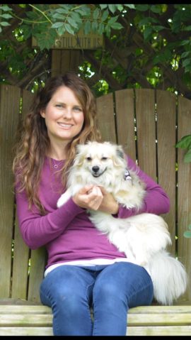 Dr. Holly Pietschman veterinarian helps in the home
